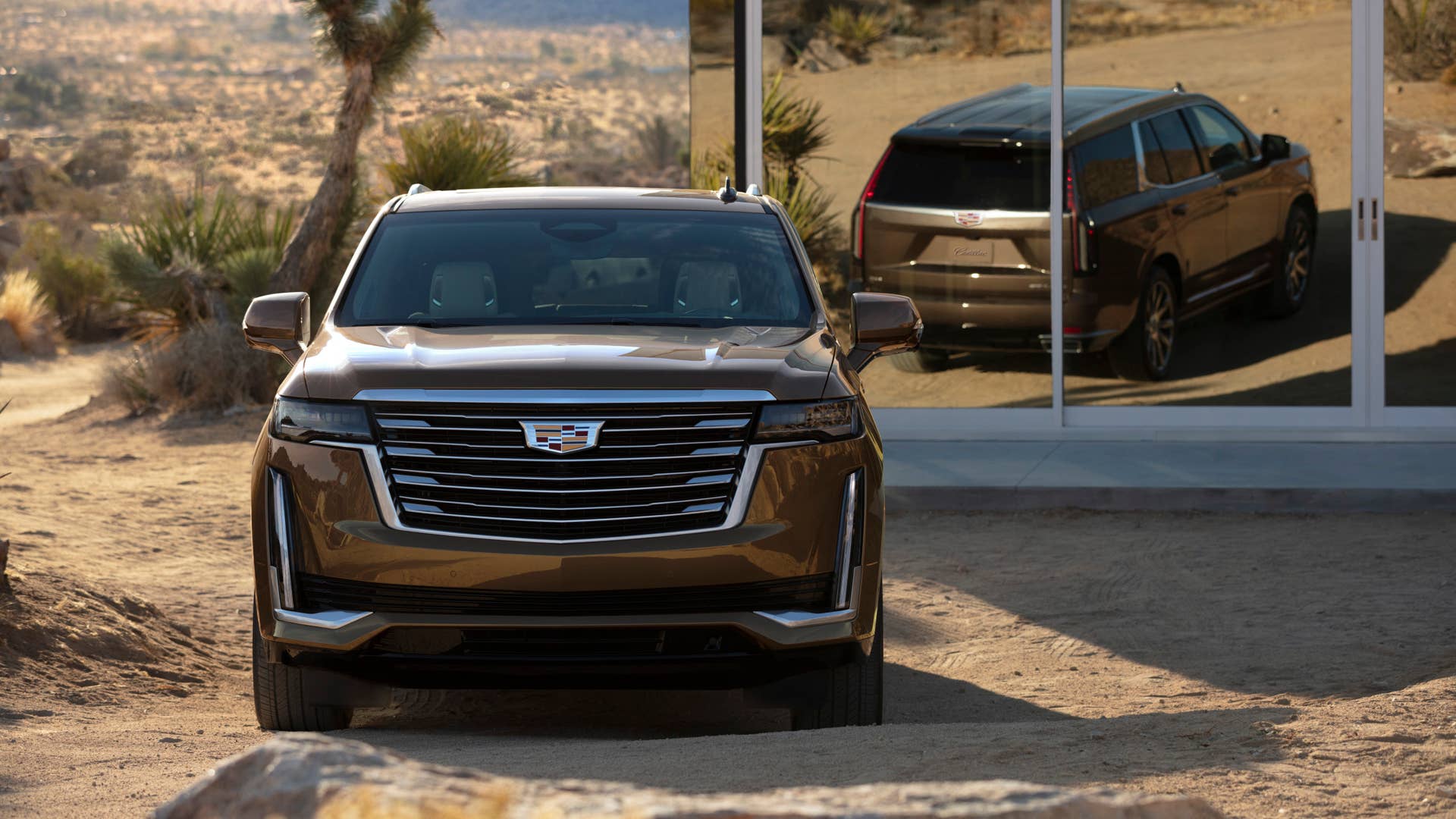 2021 Cadillac Escalade ESV will debut at the New York Auto Show